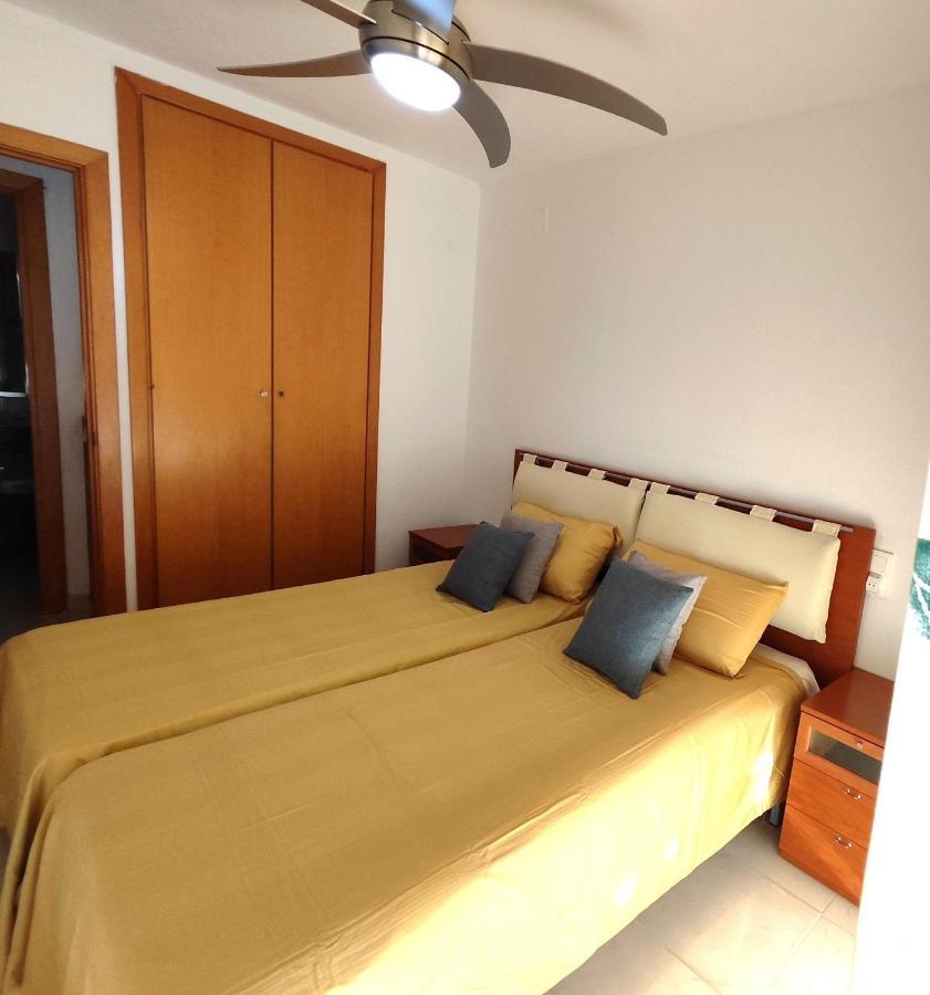 Luminoso Apartamento En Salou Con Terraza Y Parque Infantil Ideal Familias Extérieur photo