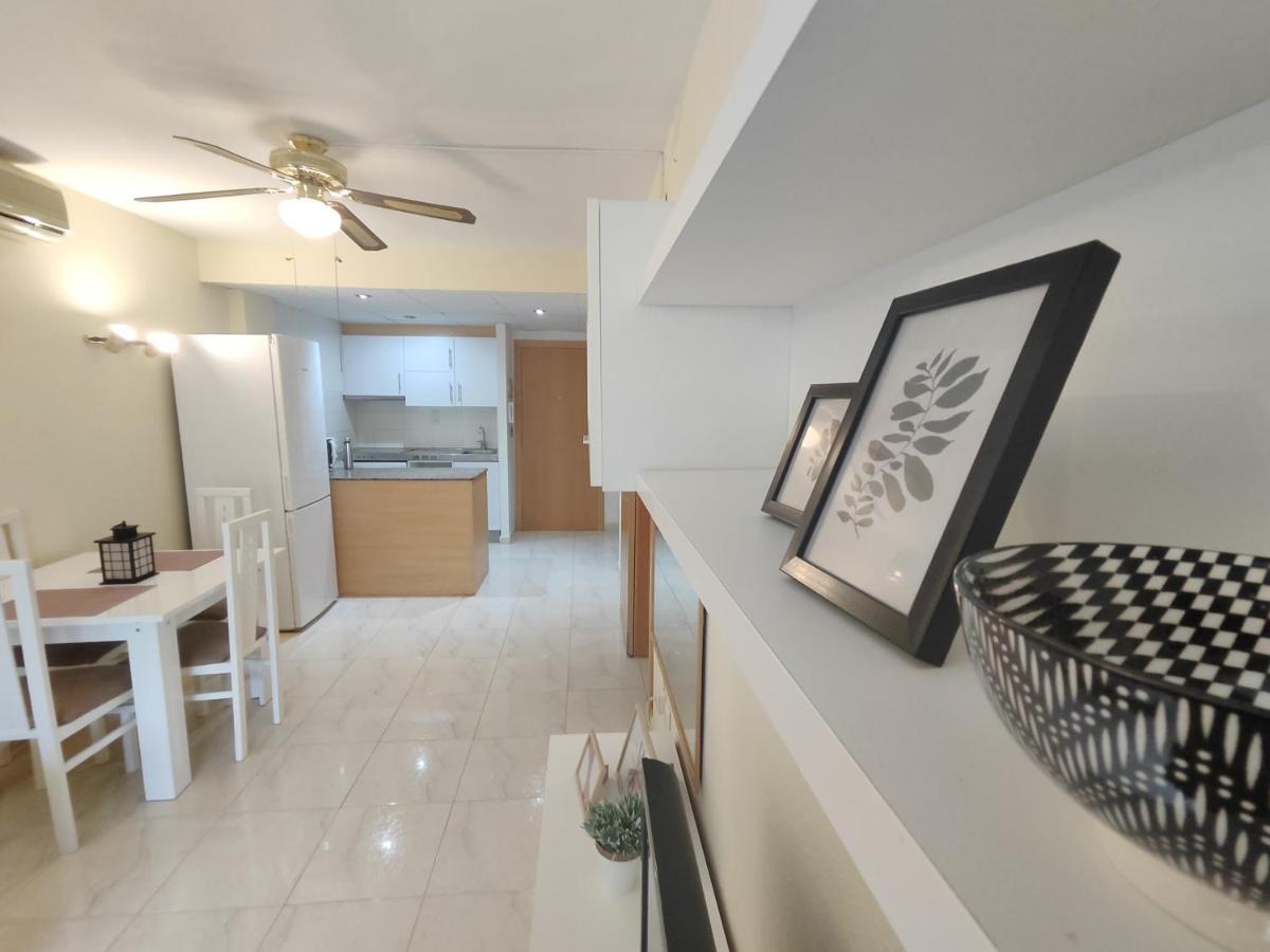 Luminoso Apartamento En Salou Con Terraza Y Parque Infantil Ideal Familias Extérieur photo