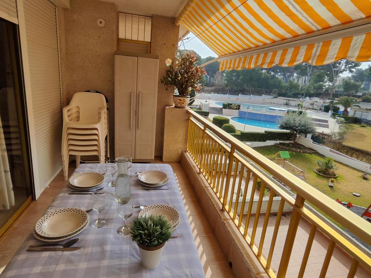 Luminoso Apartamento En Salou Con Terraza Y Parque Infantil Ideal Familias Extérieur photo