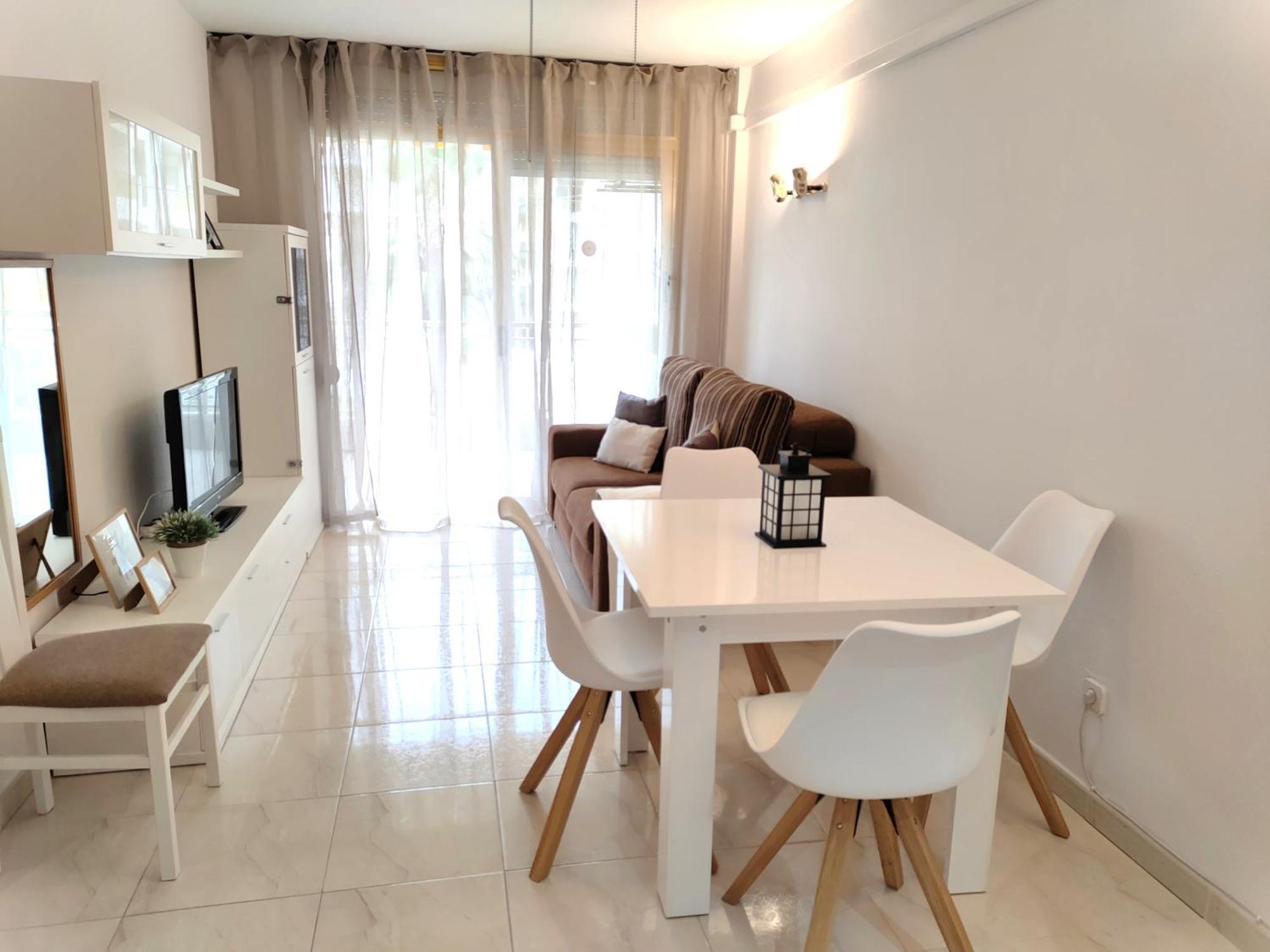Luminoso Apartamento En Salou Con Terraza Y Parque Infantil Ideal Familias Extérieur photo